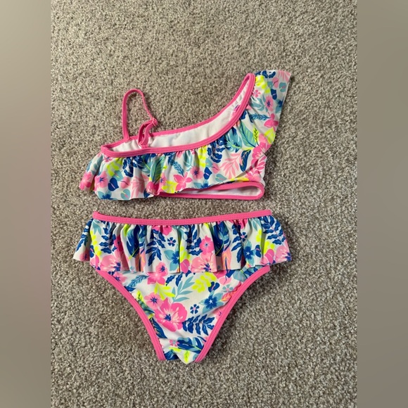 Girls pink white blue one shoulder, two-piece Tommy Bahama size 7 bikini - Picture 1 of 3